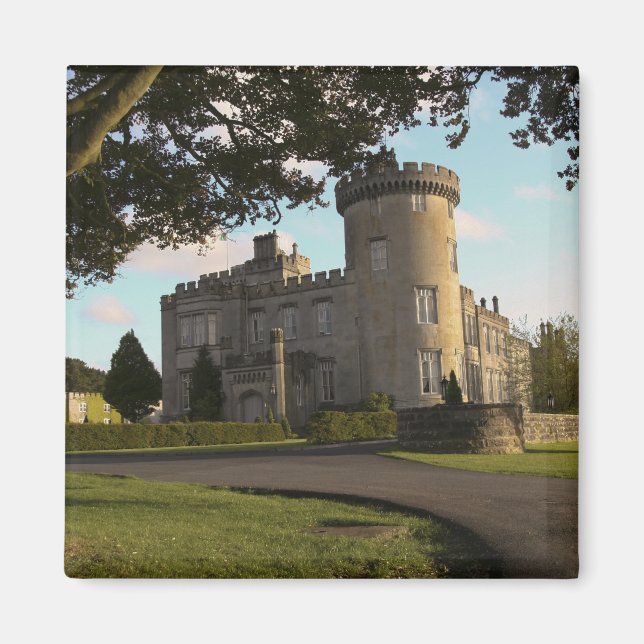 På Irland, ingången till Dromoland Castle Magnet (Framsidan)