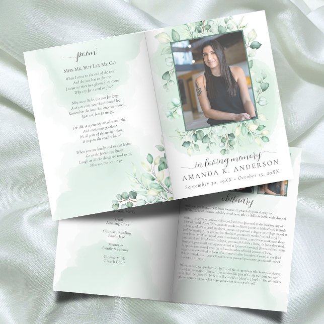 På Loving Memory Eucalyptus Greenery Bi-Fold Program (Skapare uppladdad)