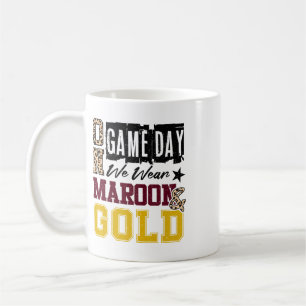 På matchdagen spelar vi fotboll i vinrött och guld kaffemugg