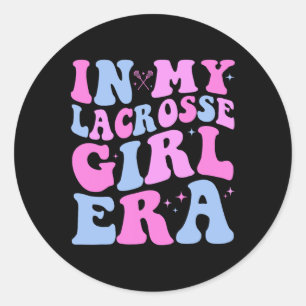 På min Lacrosse Girl Era Groovy Retro Funny 3 Runt Klistermärke
