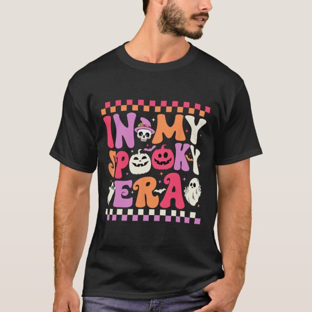 På min talartid Era Halloween Ghost Groovy Hippie  T Shirt (Framsida)