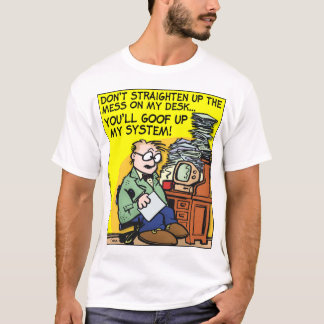 på mitt skrivbord t shirt