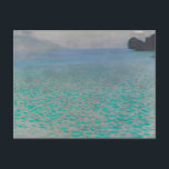 På sjön Attersee av Gustav Klimt, Vintage Fine Art Vykort<br><div class="desc">På Atterträsket (1900) av Gustav Klimt är en vintage-målning i symbolismens stil från den viktorianska eran föreställande Atterträsket (även känd som Kammersee). Atterträsket är den största sjön i Salzkammergut i Österrike. Klimt tillbringade sommaren tillsammans med Emilie Flöge i Litzlberg vid Atterträsket.</div>