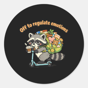 På väg att reglera känslor Rolig tvättbjörn humor Runt Klistermärke