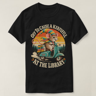 På väg att ställa till oreda på biblioteket Opossu T Shirt