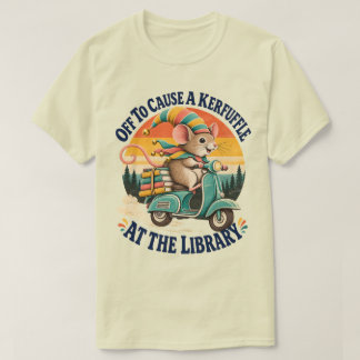 På väg att ställa till oreda på biblioteket Opossu T Shirt