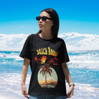 På väg till stranden vid havet t shirt