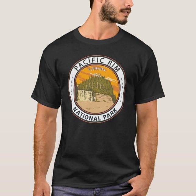 Pacific Rim National Park Reserve Canada Badge T Shirt (Framsida)