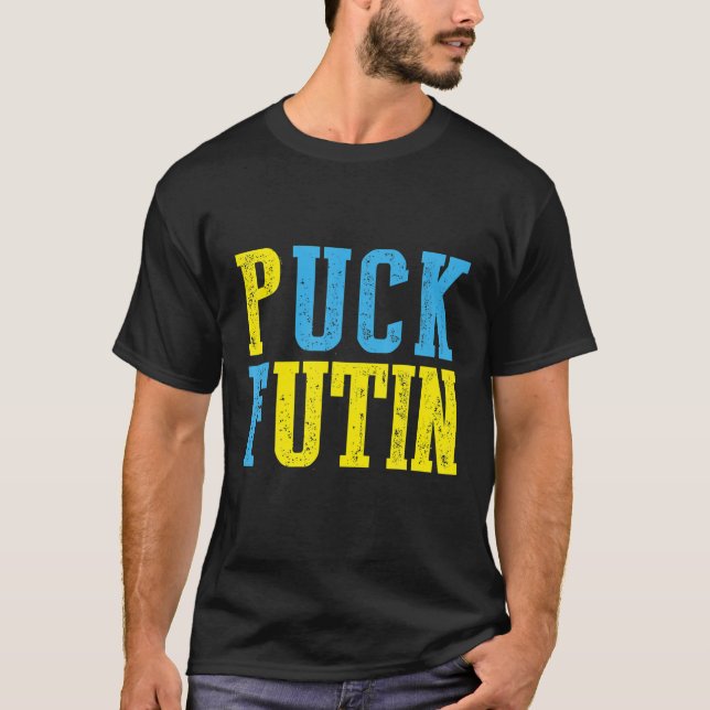 Packa Futin Memid jag står med Ukraina Lov T Shirt (Framsida)