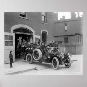Packard Fire Squad, 1911. Gammalt foto Poster