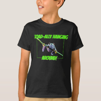 padda-bundsförvant som omkring hänger tee shirt
