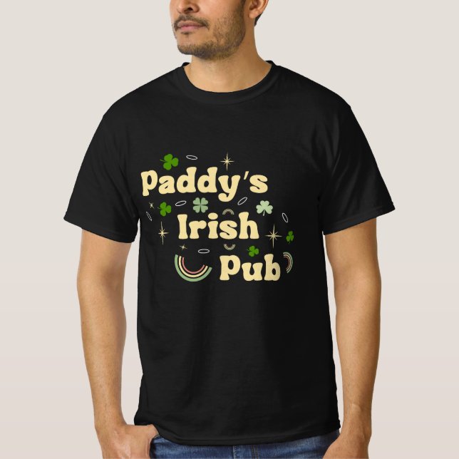 Paddy's Irish Pub St patrick's day T Shirt (Framsida)