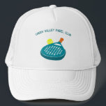 Padel Tennis Racket och Boll Personlig Keps<br><div class="desc">Lägg till en slogan,  namn eller annan anpassningsbar till den här hatten med en illustration av en padel tennis racket och boll. Bilden är i ljusblå,  orange och gult med ditt meddelande om att samordna blått.</div>