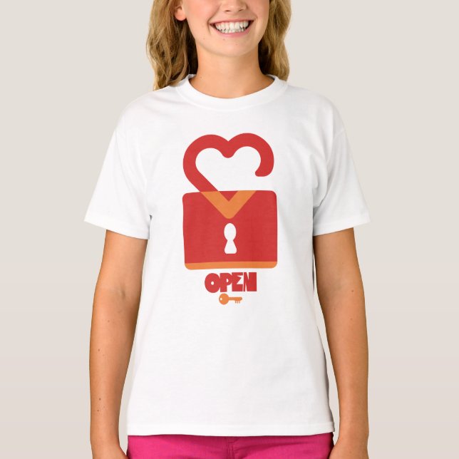 PADLOCK OPEN CLOSED HEART BY MASANSER PIXELAT T SHIRT (Framsida)