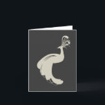 PÅFÅGELKRUSIDULL i SOLBRÄNDA Notecard Kort<br><div class="desc">De eleganta påfågelnågot att säga allt det. En klassikersymbol i solbrännan mot en mörk,  grå bakgrund för kol. Sofistikerat och modernt. DESIGNER för © 1201AM</div>