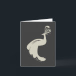 PÅFÅGELKRUSIDULL i SOLBRÄNDA Notecard Kort<br><div class="desc">De eleganta påfågelnågot att säga allt det. En klassikersymbol i solbrännan mot en mörk,  grå bakgrund för kol. Sofistikerat och modernt. DESIGNER för © 1201AM</div>