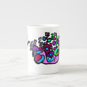 Påfågelsfärgad purpurrosor benporslin mugg