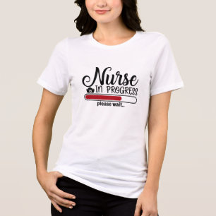 Pågående sjuksköterskeutbildning t shirt