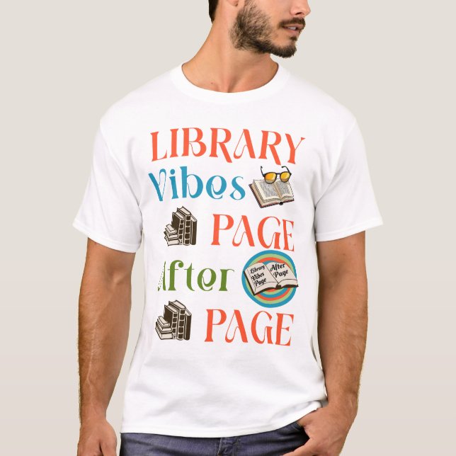 Page After Page Embrace (Sida efter sida), Bibliot T Shirt (Framsida)