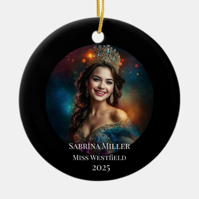 Pageant Queen Christmas Ornament (Framsidan)