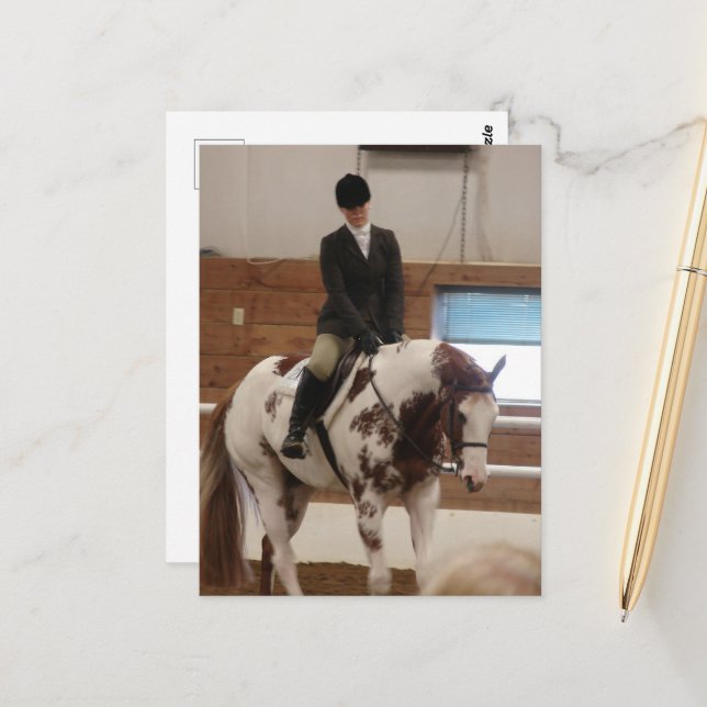 Paint Horse vid ett hästbildspel Vykort (Fram/Back In Situ)