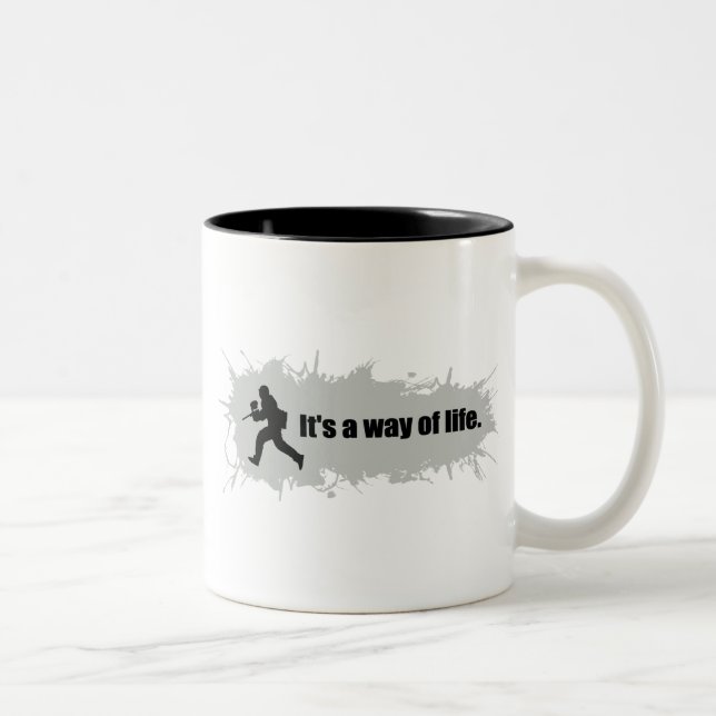 Paintball är en livsföring Två-Tonad mugg (Höger)