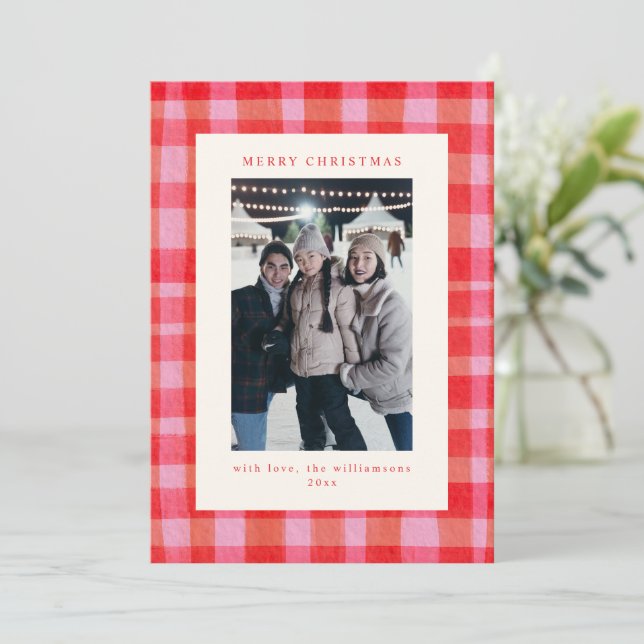 Painterly Pink Red Plaid Christmas Photo Letter Julkort (Stående Fram)