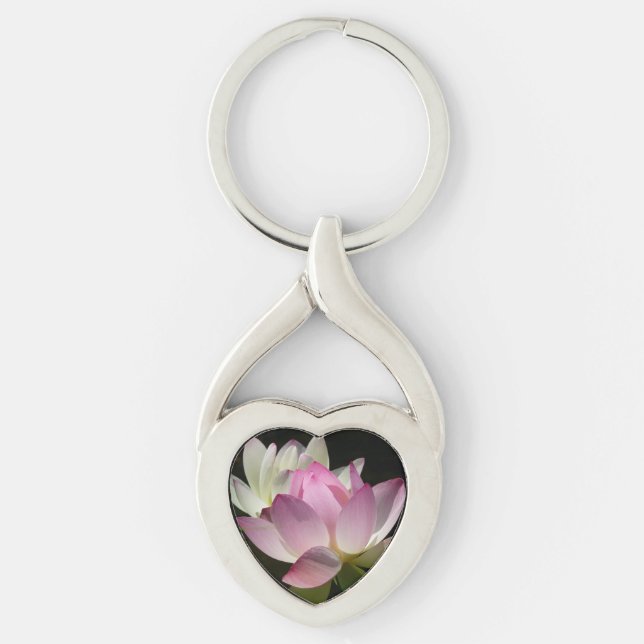 Pair of Lotus Flowers II Twisted Heart Silverfärgad Nyckelring (Framsidan)