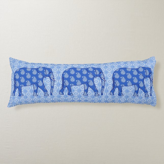 Paisley elephant - koboltblått och vitt kroppskudde (Framsidan)