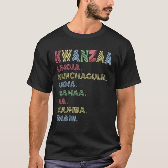Pajamas, den afrikanska familjen Kwanzaa T Shirt (Framsida)