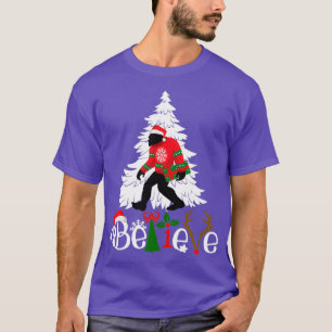 Pajamas-familjen Bigfoot tror på matchande jul T Shirt