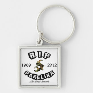 Pakelika Tribute Keychain Fyrkantig Silverfärgad Nyckelring