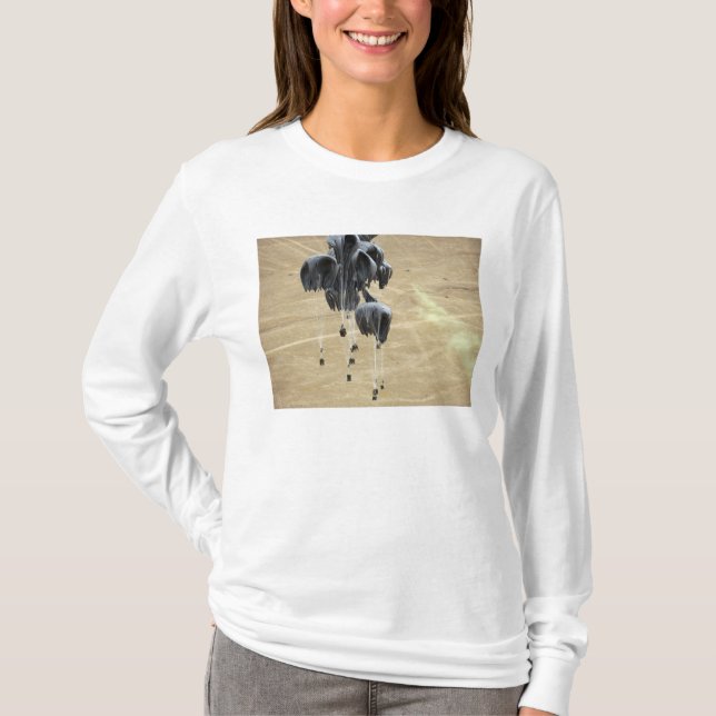 Paket för containerleveranssystem i fallskärm tröja (Framsida)