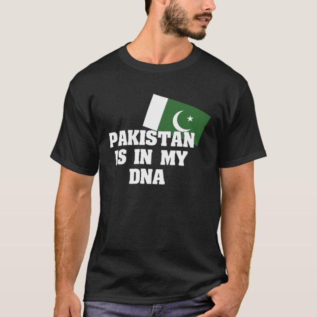 Pakistan Is In My DNA Pakistani T Shirt (Framsida)