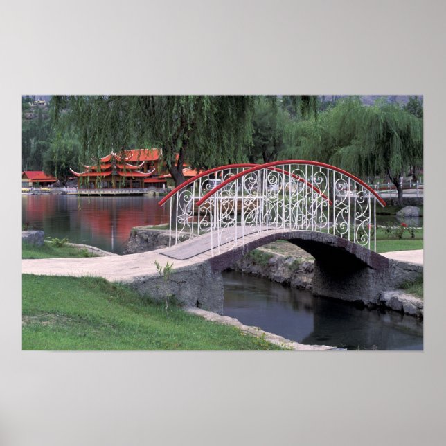 Pakistan, Skardu-regionen. Shangri La Lodge Poster (Framsidan)