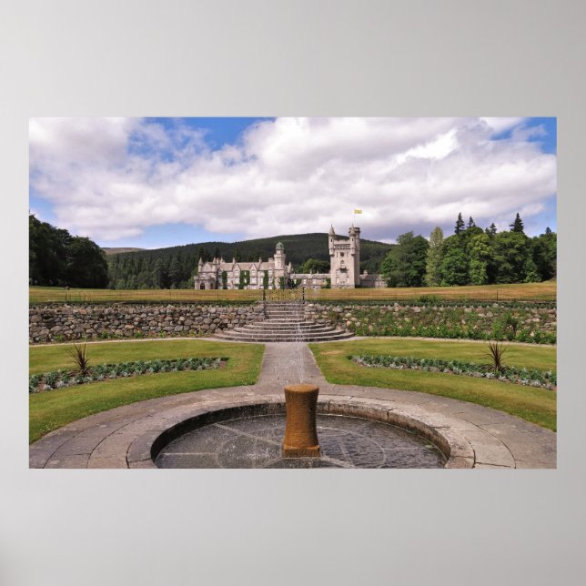 Palace Grounds Poster (Framsidan)