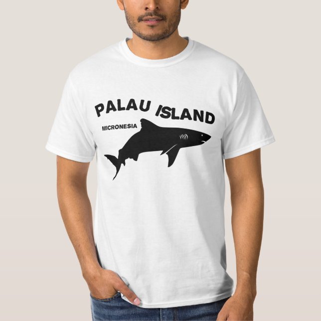 Palau Island-Dykan med hajar T Shirt (Framsida)