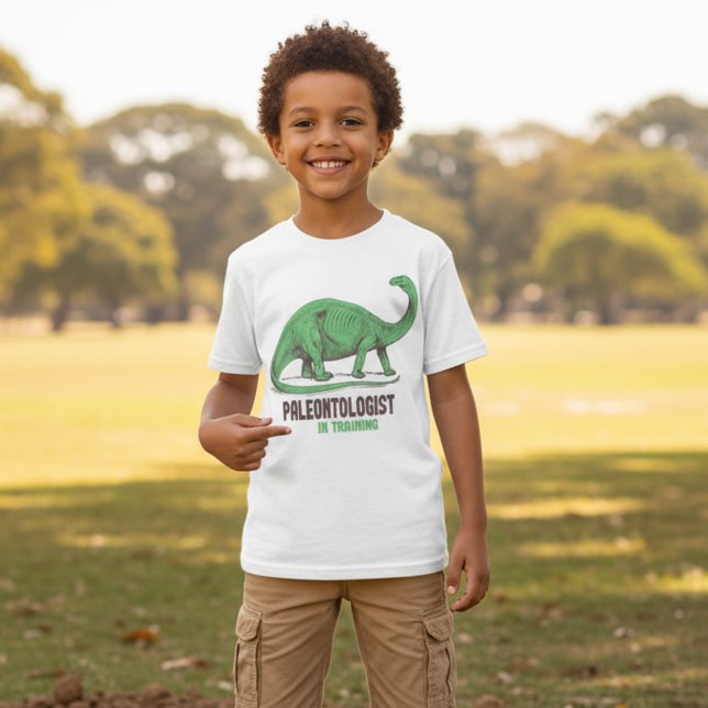 Paleontolog i utbildning Dinosaurie Barn T-shirt (Paleontologist in training t-shirt for kids who love dinosaurs.)
