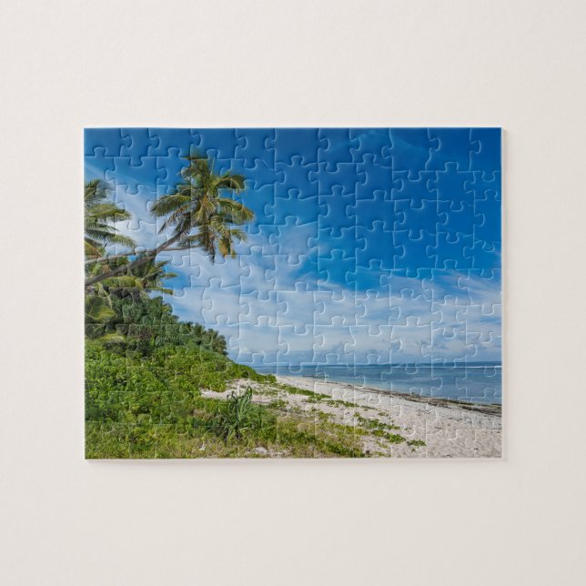 Palmklädda Kolovai-stranden Pussel (Horisontell)