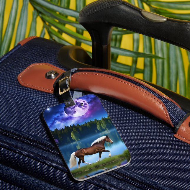 Palomino Belgium Horse under Lila Starry Himlar Bagagebricka (Framsida Insitu 1)