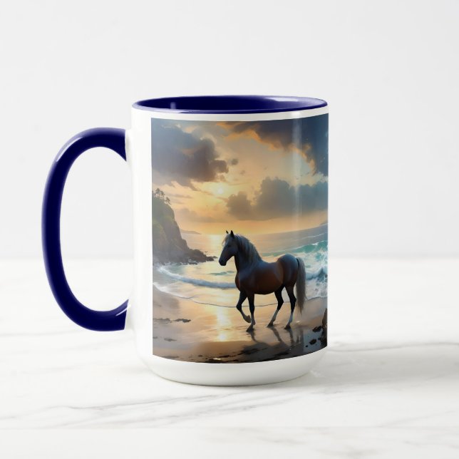 Palomino Horse på stranden. Mugg (Vänster)