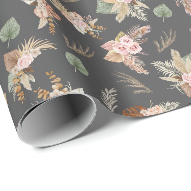 Pampas Grass & Flowers på Mörk Grått Presentpapper (Rullad Hörn)