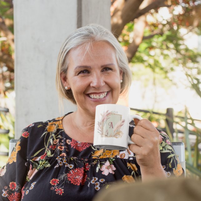 Pampasgräsram med monogrammugg - presentidé  kaffemugg (Skapare uppladdad)