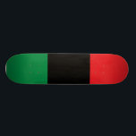 Pan African UNIA Flagga Mini Skateboard Bräda 18,5 Cm<br><div class="desc">Den panafrikanska flagga - även känd som UNIA-flagga,  den afroamerikanska flagga,  Black Liberation flagga och flera andra namn - är en flagga i tre färg som består av tre lika stora vågräna (uppifrån och ned) rött,  svart och grönt.</div>