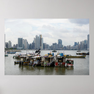 Panama City Skyline med fiskefartyg Poster
