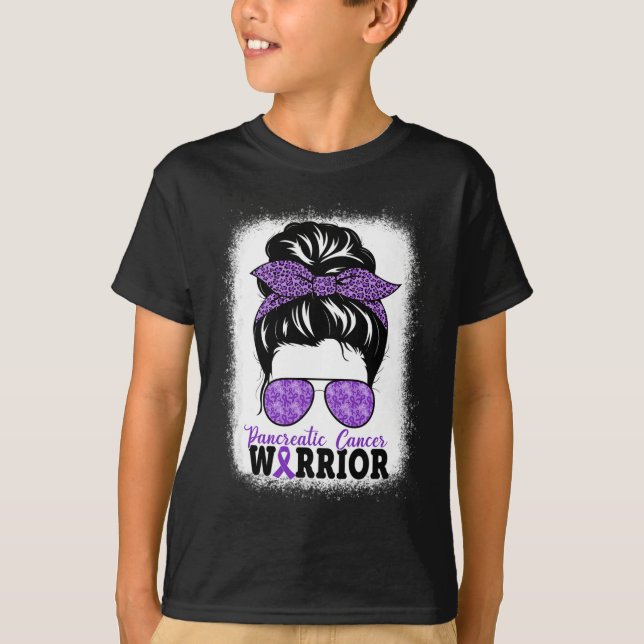 Pancreatic Cancer Warrior Messy Bun Hair Leopard T Shirt (Framsida)