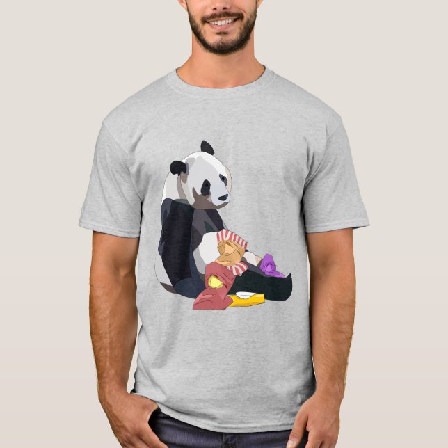 Panda eating Junkfood t-shirt (Framsida)