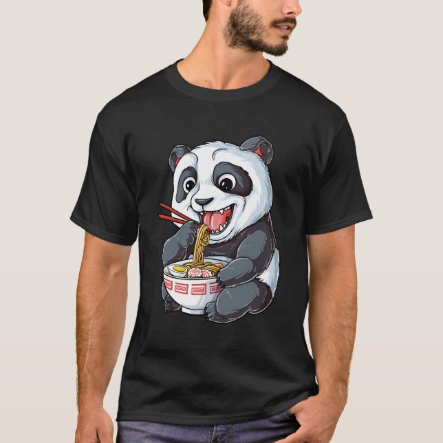 Panda Eating Ra Kawaii Giant japansk noodle T Shirt (Framsida)
