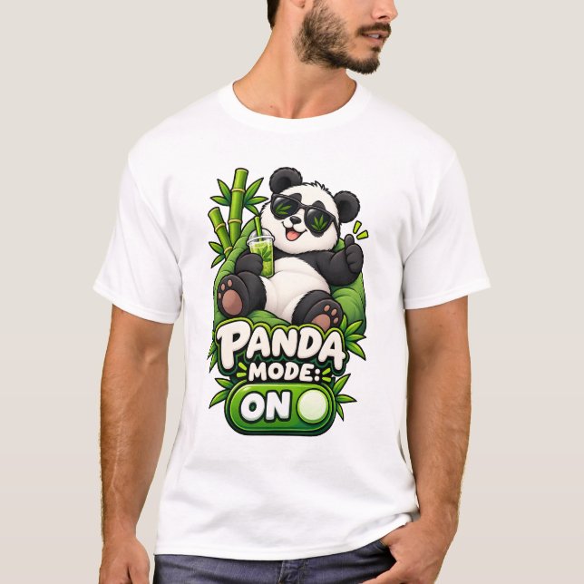 Panda-läge På T Shirt (Framsida)