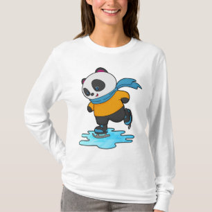 Panda på isar med isskal och scarf t shirt